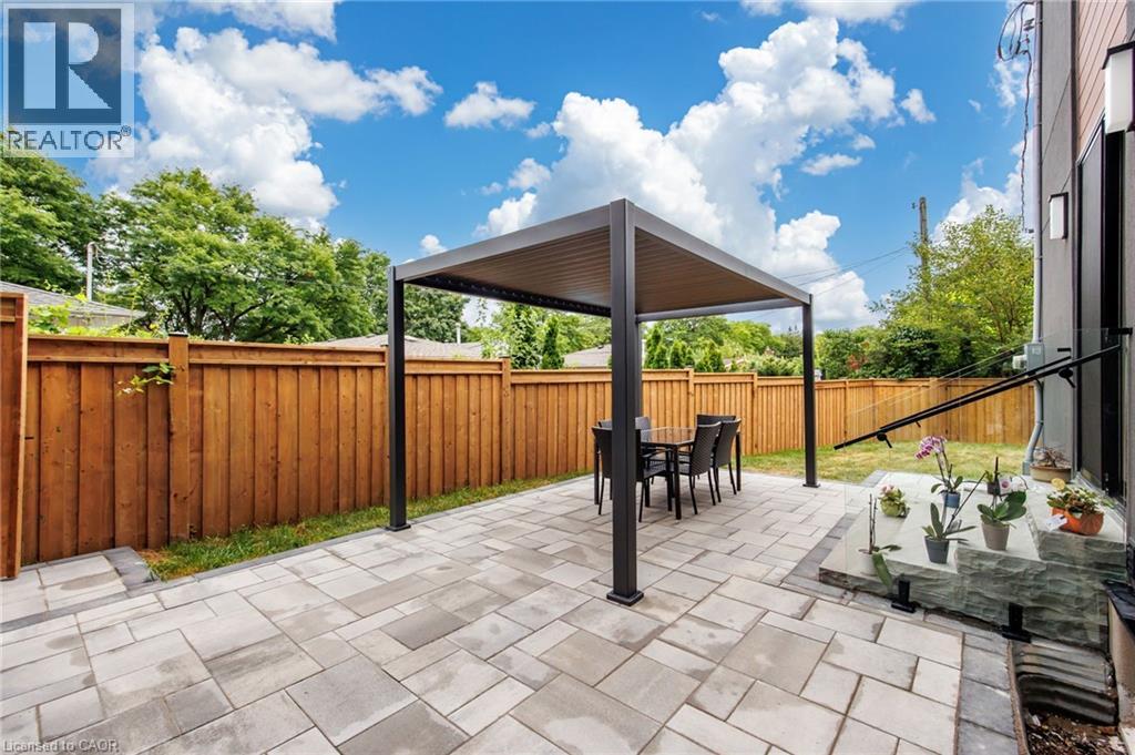 584 Walkers Line, Burlington, Ontario  L7N 2E5 - Photo 37 - 40816769