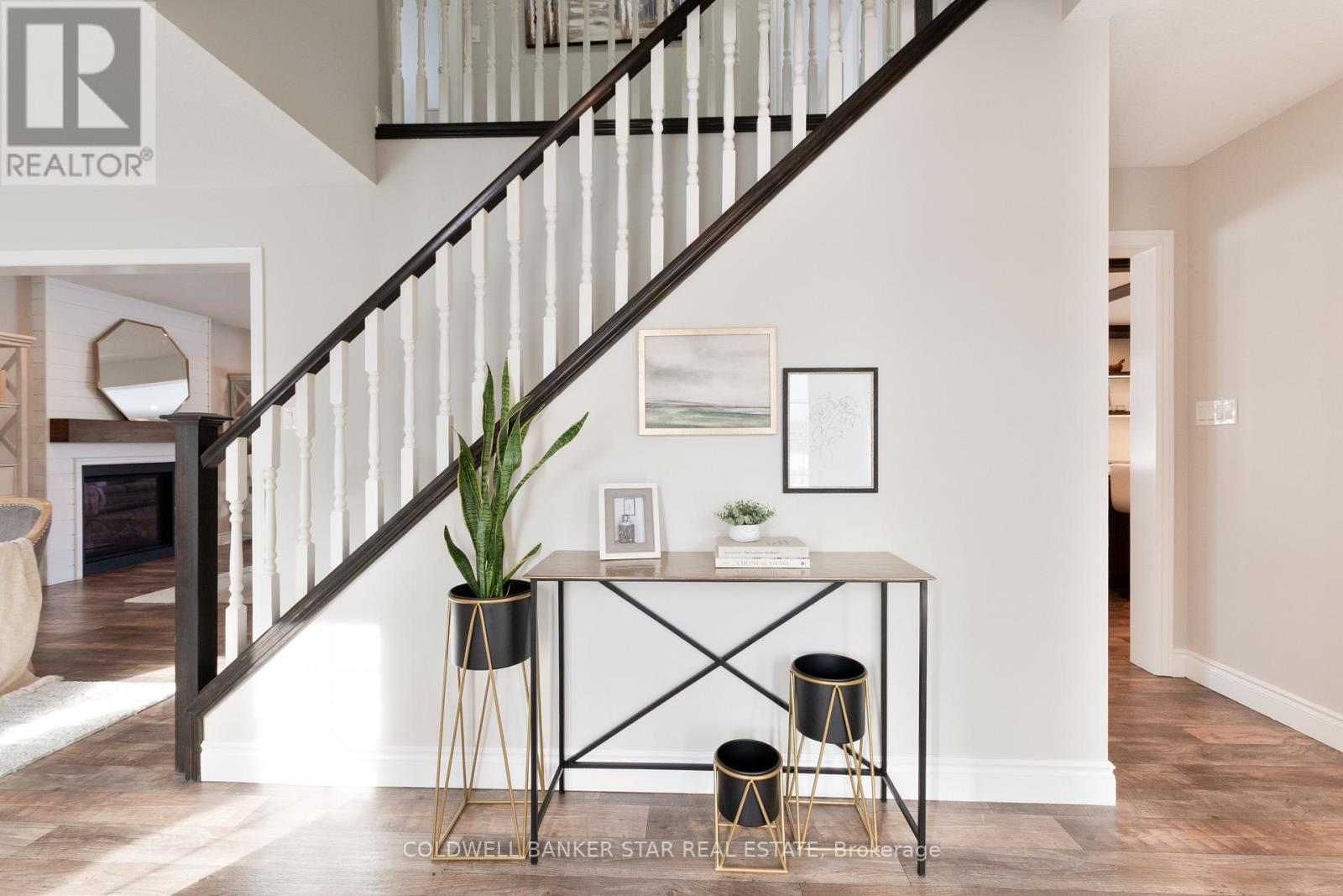 5229 Wales Crescent, Malahide, Ontario  N5H 2R2 - Photo 5 - X12942880