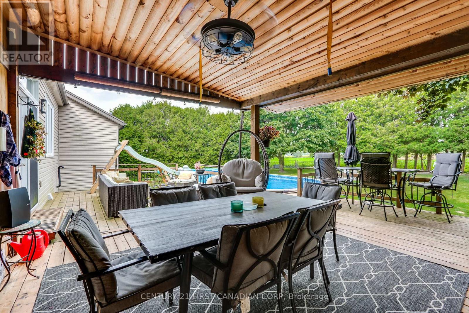 16916 Evelyn Drive, Thames Centre, Ontario  N0M 2P0 - Photo 26 - X12942888