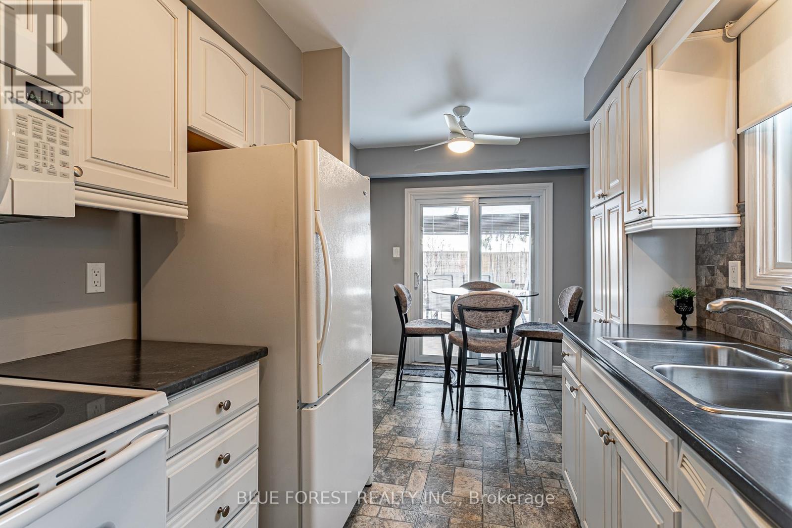 99 Chancton Crescent, London South, Ontario  N6E 2Y5 - Photo 16 - X12943010