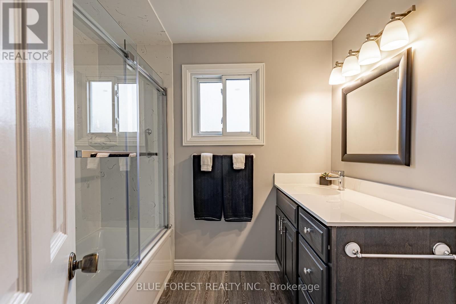 99 Chancton Crescent, London South, Ontario  N6E 2Y5 - Photo 28 - X12943010