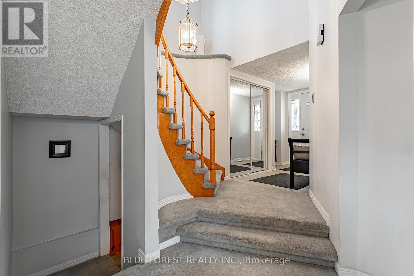 99 Chancton Crescent, London South, Ontario  N6E 2Y5 - Photo 7 - X12943010