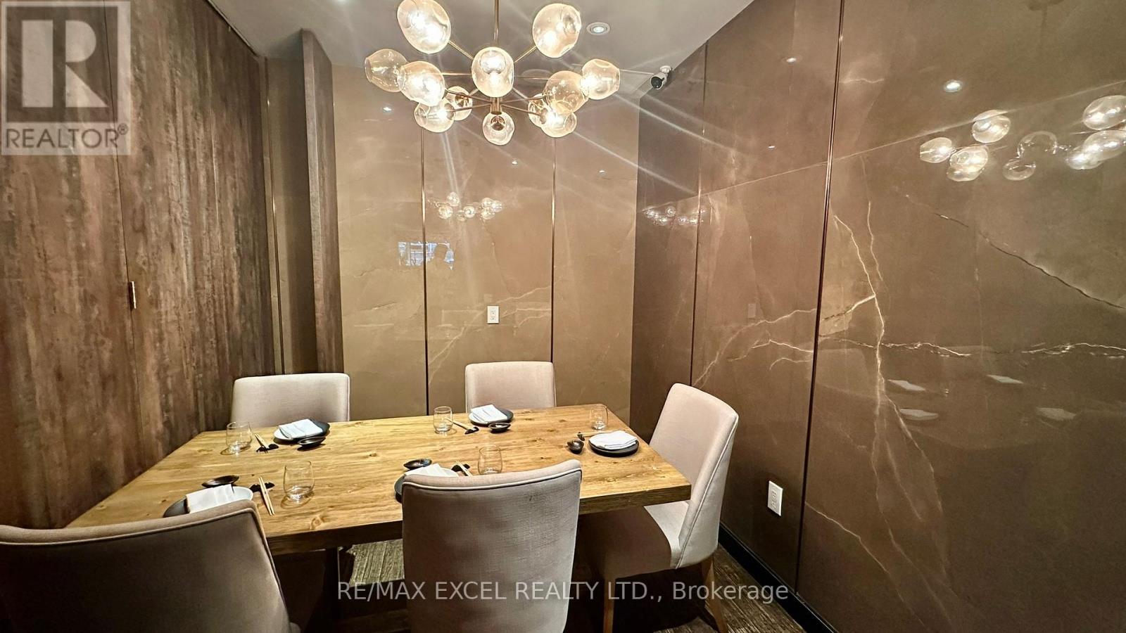 30 St Partick Street, Toronto, Ontario  M5T 3A3 - Photo 10 - C12942886