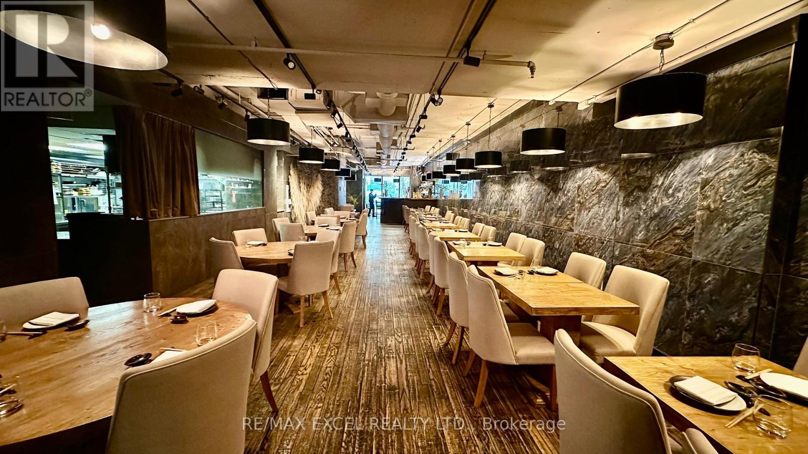 30 St Partick Street, Toronto, Ontario  M5T 3A3 - Photo 11 - C12942886