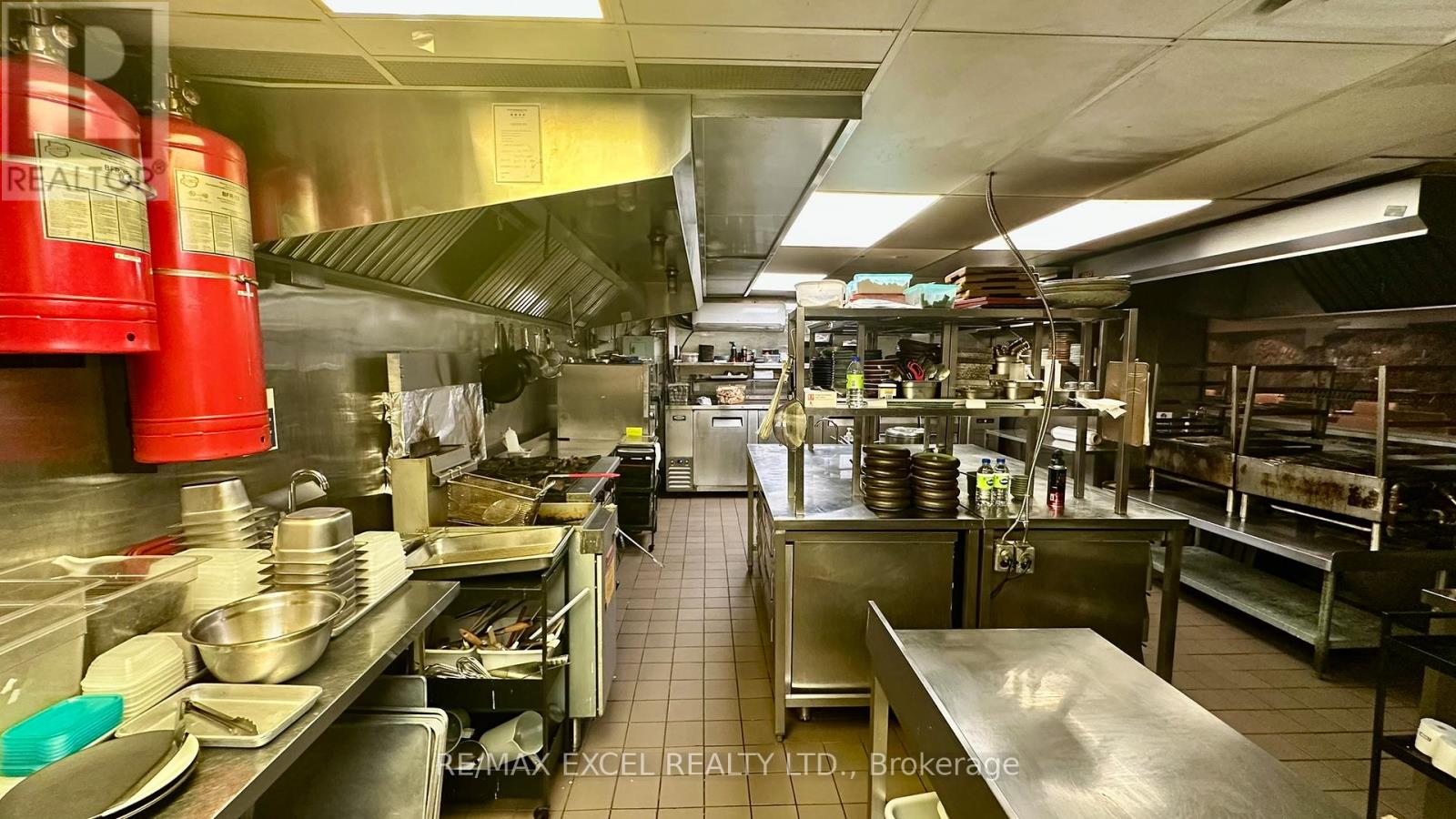 30 St Partick Street, Toronto, Ontario  M5T 3A3 - Photo 15 - C12942886