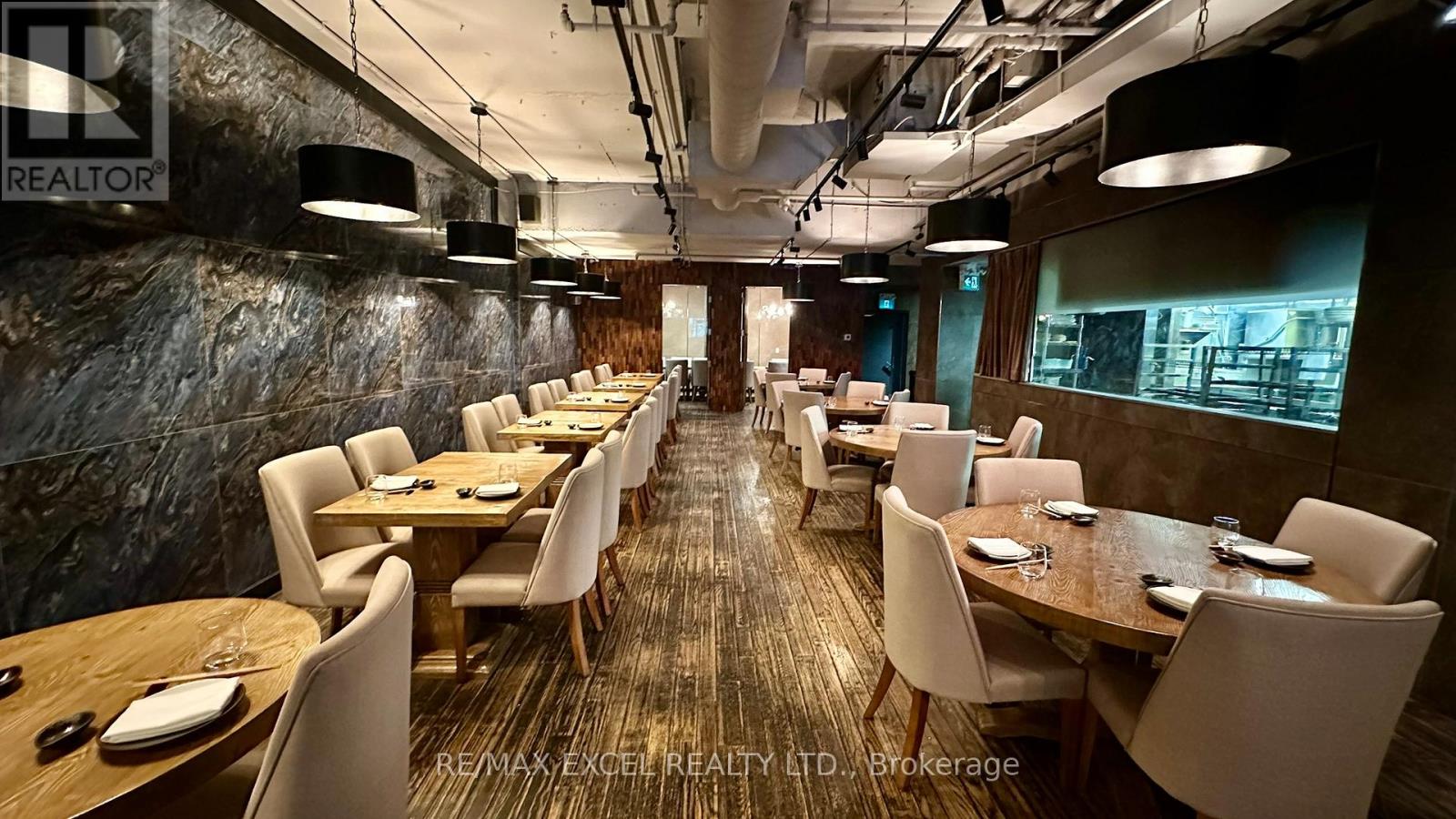 30 St Partick Street, Toronto, Ontario  M5T 3A3 - Photo 4 - C12942886