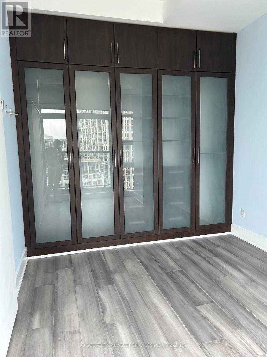 1017 - 637 Lake Shore Boulevard W, Toronto, Ontario  M5V 3J6 - Photo 4 - C12942950