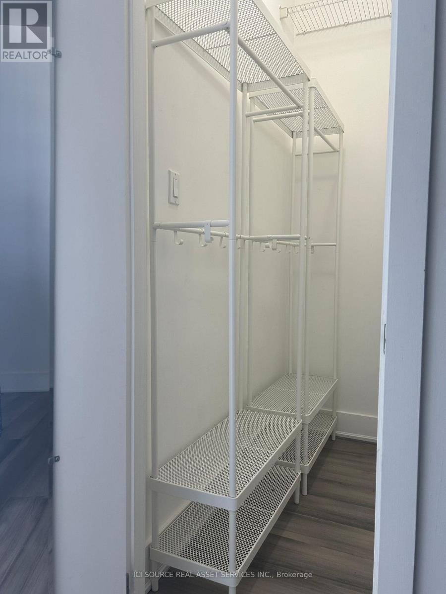 1017 - 637 Lake Shore Boulevard W, Toronto, Ontario  M5V 3J6 - Photo 6 - C12942950