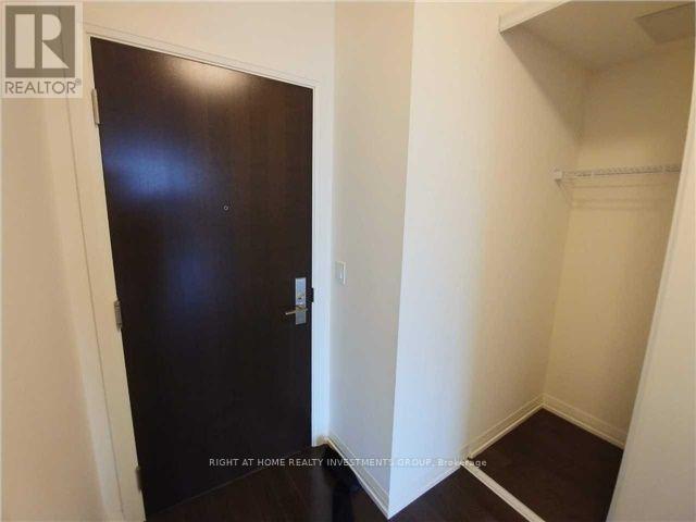 1927 - 460 Adelaide Street E, Toronto, Ontario  M5A 1N6 - Photo 2 - C12942962