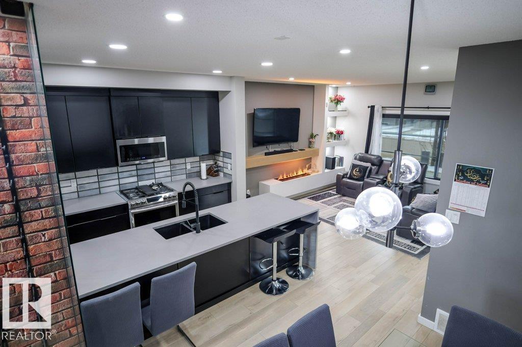 266 Charlesworth Dr Sw, Edmonton, Alberta  T6X 2P4 - Photo 13 - E4479974