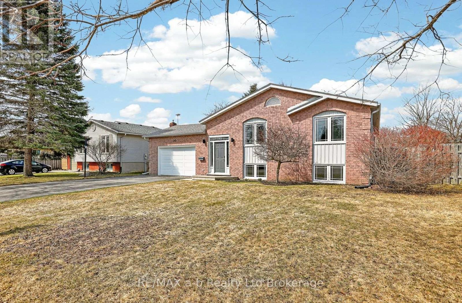 249 ARRIS CRESCENT, West Perth, Ontario