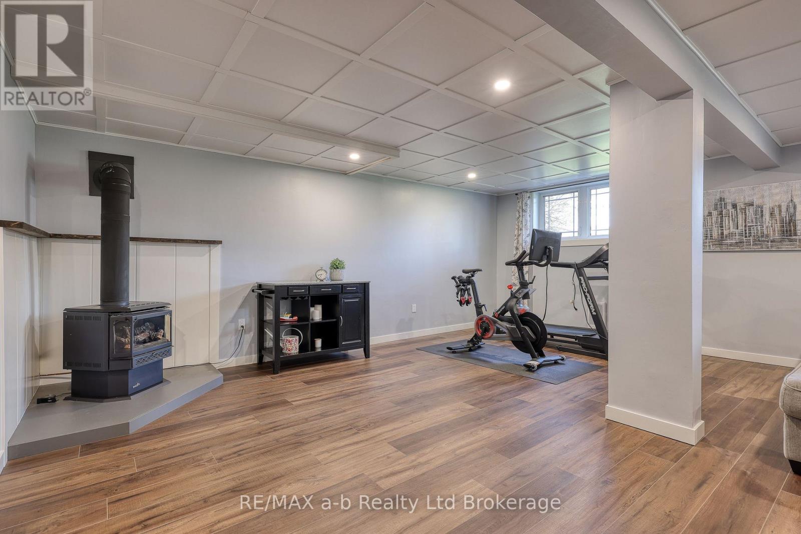 249 Arris Crescent, West Perth, Ontario  N0K 1N0 - Photo 21 - X12921734