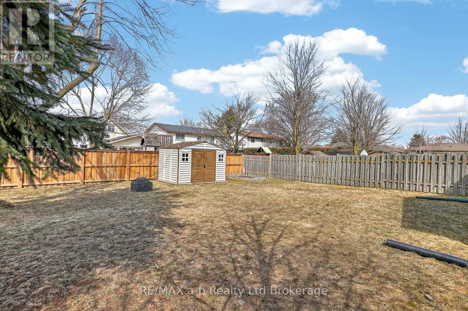 249 Arris Crescent, West Perth, Ontario  N0K 1N0 - Photo 32 - X12921734