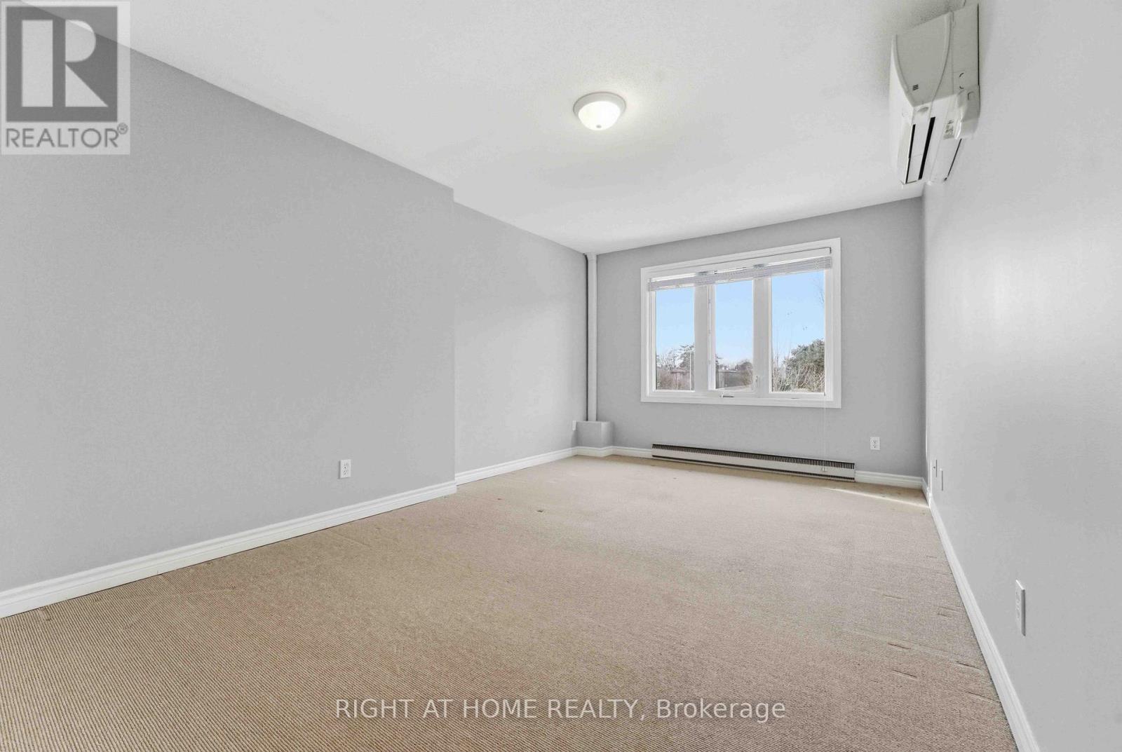 4 Chisholm Court, Ottawa, Ontario  K2K 1E2 - Photo 17 - X12942944