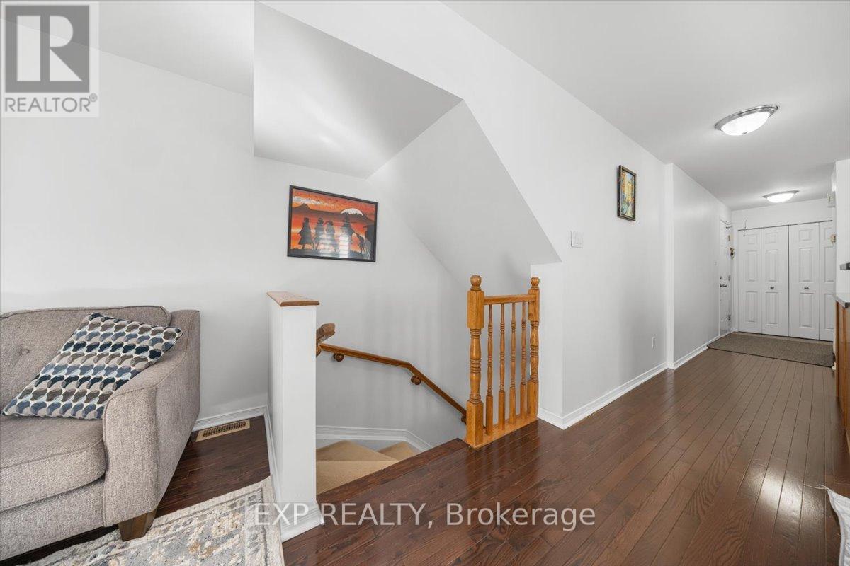 528 Reardon Private, Ottawa, Ontario  K1V 2L1 - Photo 14 - X12942970