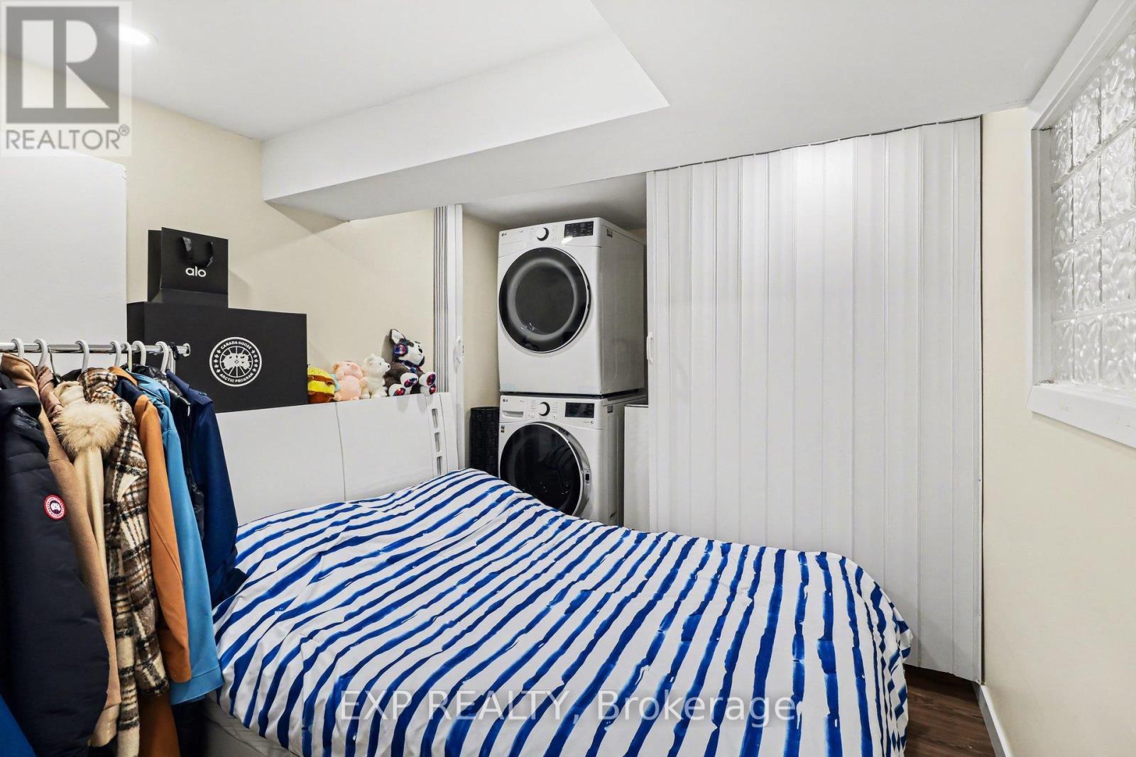 2332 Ogilvie Road, Ottawa, Ontario  K1J 7N6 - Photo 32 - X12942988