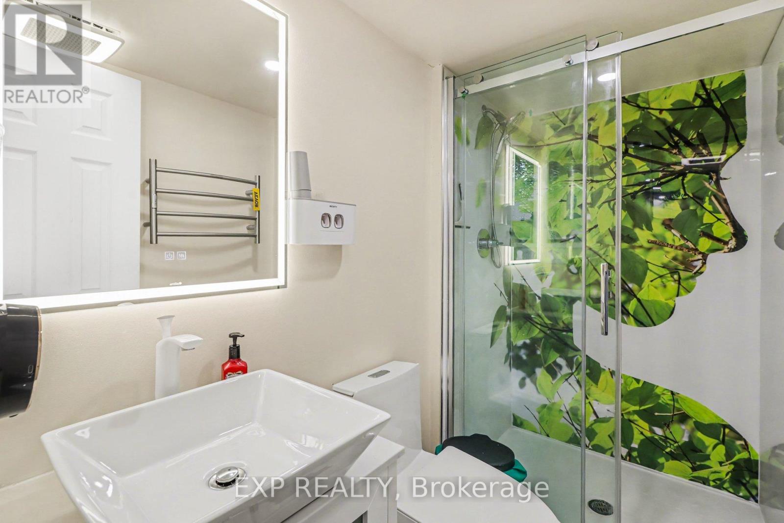 2332 Ogilvie Road, Ottawa, Ontario  K1J 7N6 - Photo 33 - X12942988