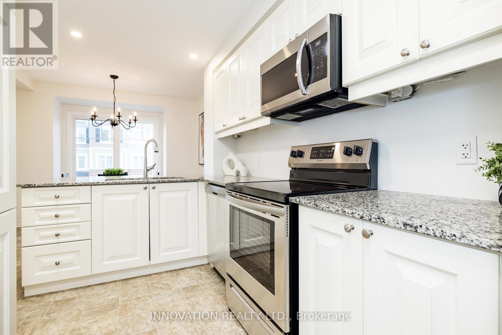 112 Gelderland Private, Ottawa, Ontario  K2V 0H7 - Photo 6 - X12943020