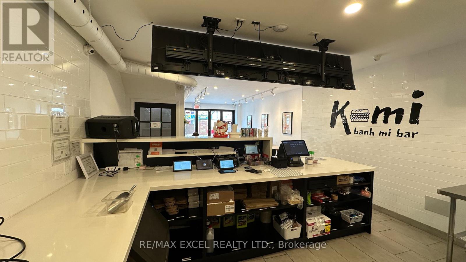 467 Danforth Avenue, Toronto, Ontario  M4K 1P1 - Photo 3 - E12942842