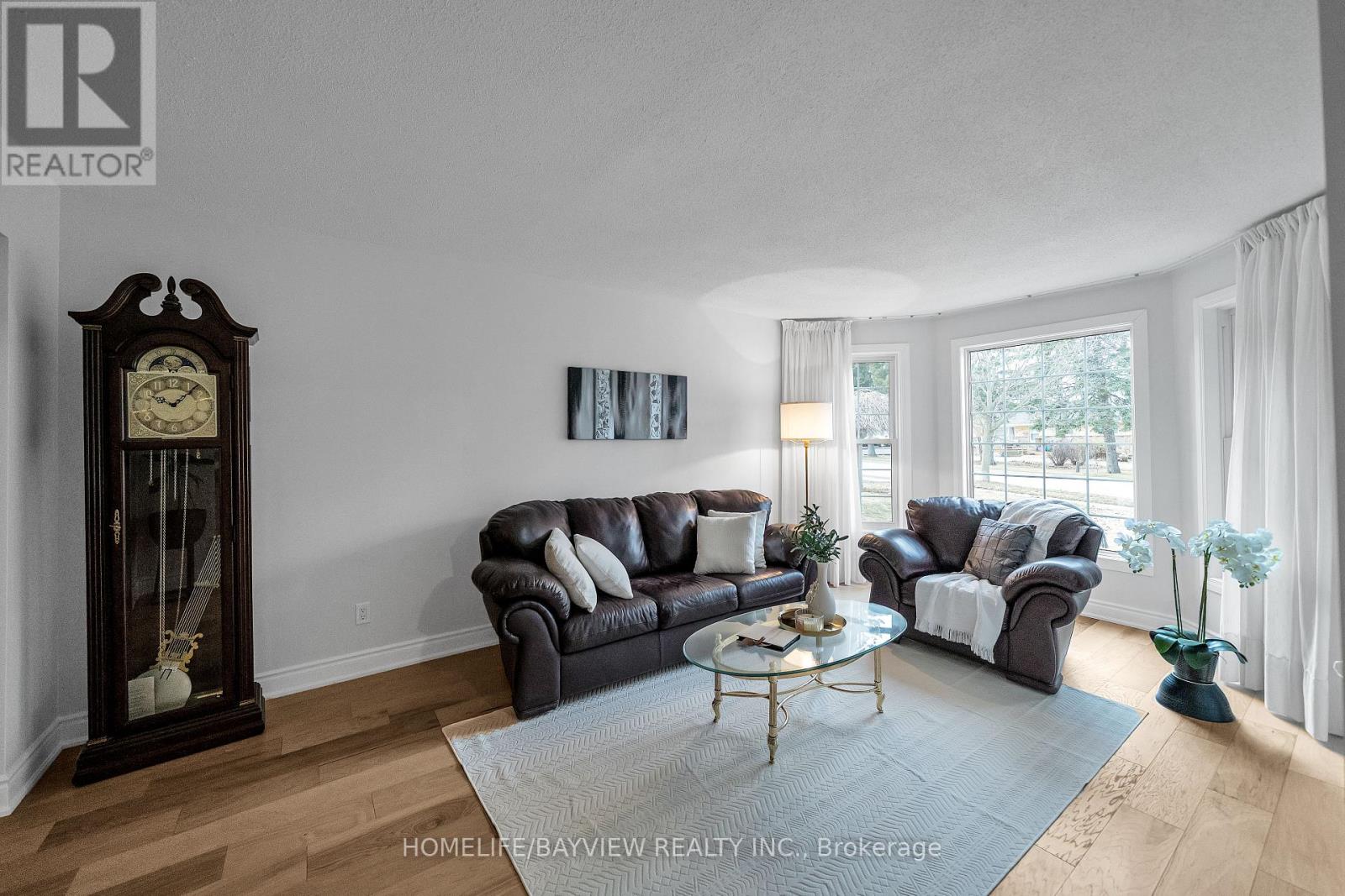 565 Sheppard Avenue, Pickering, Ontario  L1V 1G1 - Photo 4 - E12942882