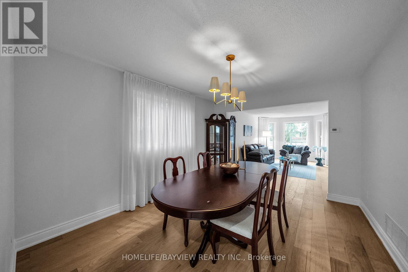 565 Sheppard Avenue, Pickering, Ontario  L1V 1G1 - Photo 5 - E12942882