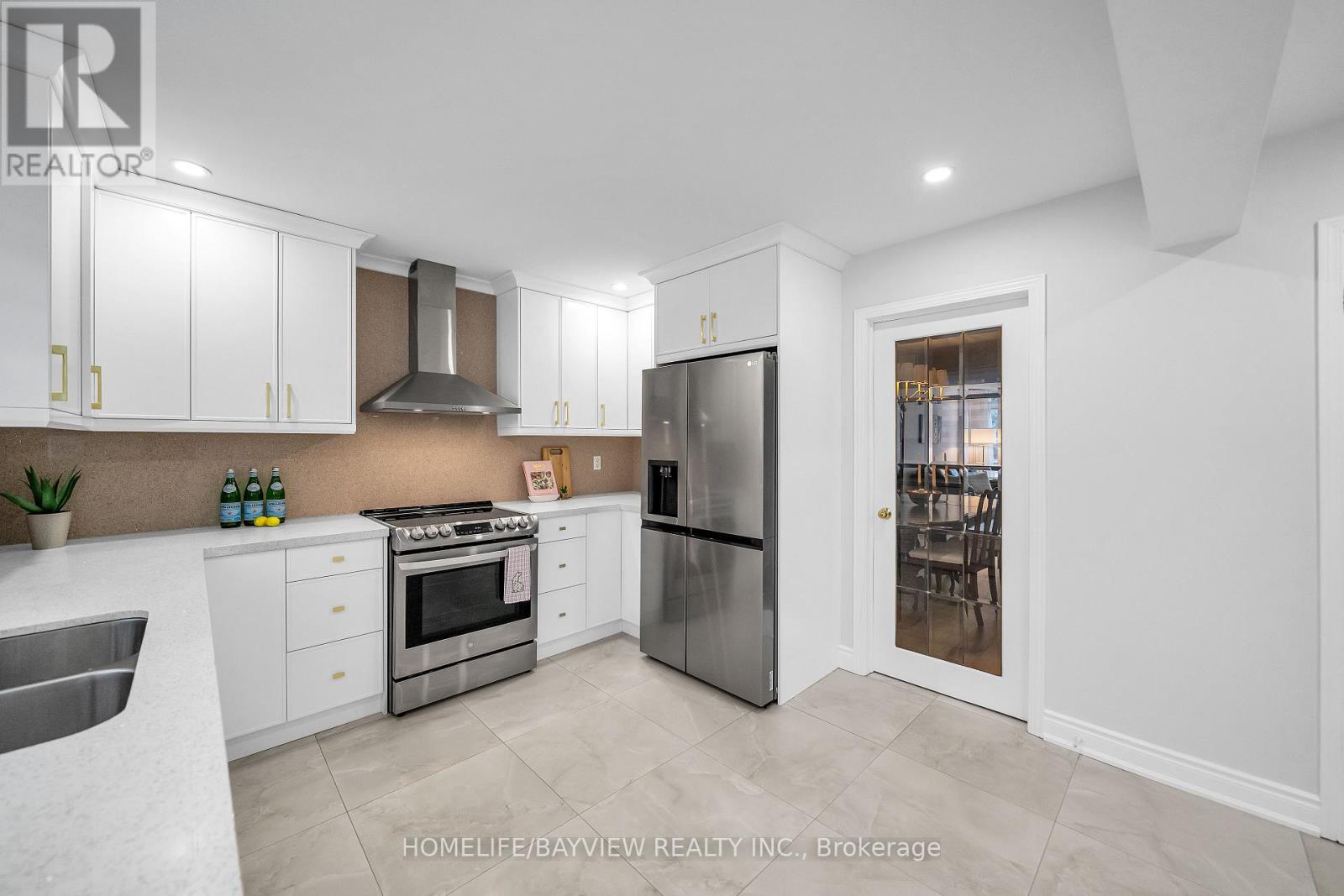 565 Sheppard Avenue, Pickering, Ontario  L1V 1G1 - Photo 9 - E12942882