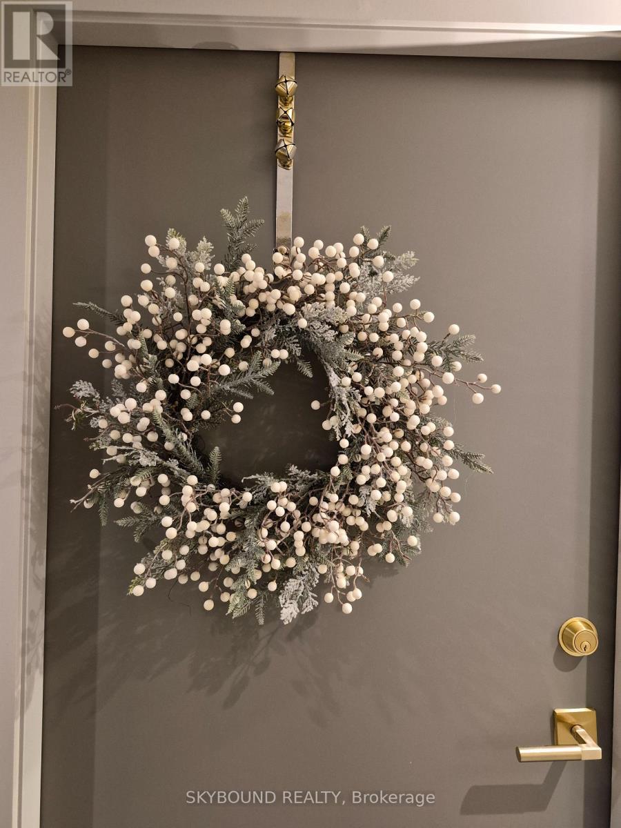 # 405 - 2 Manderley Dr Drive, Toronto, Ontario  M1N 0C7 - Photo 2 - E12942930