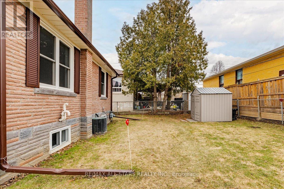 55 Sancrest Drive, Toronto, Ontario  M1P 4A7 - Photo 23 - E12942972