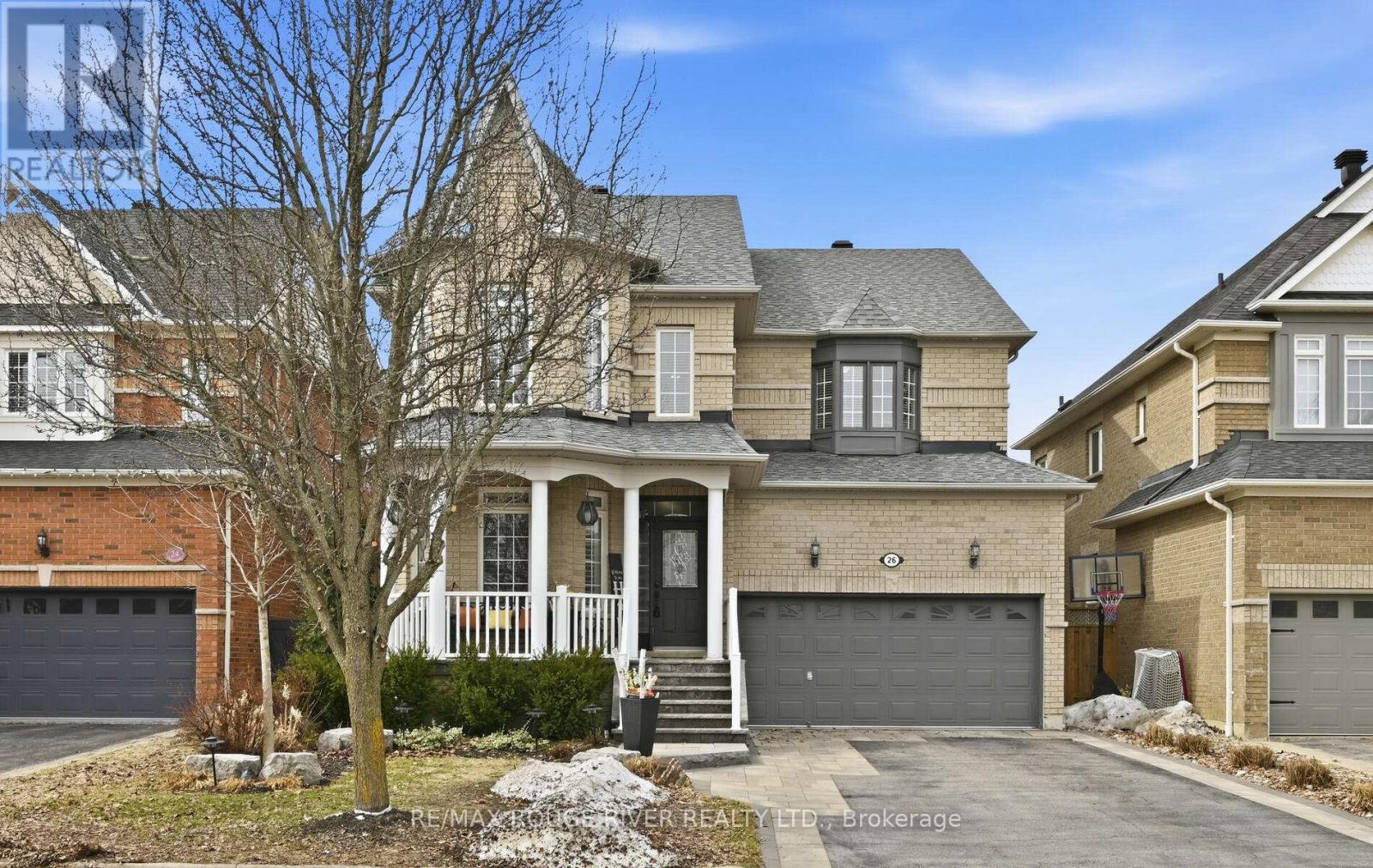 26 CORSHAM DRIVE, Whitby, Ontario