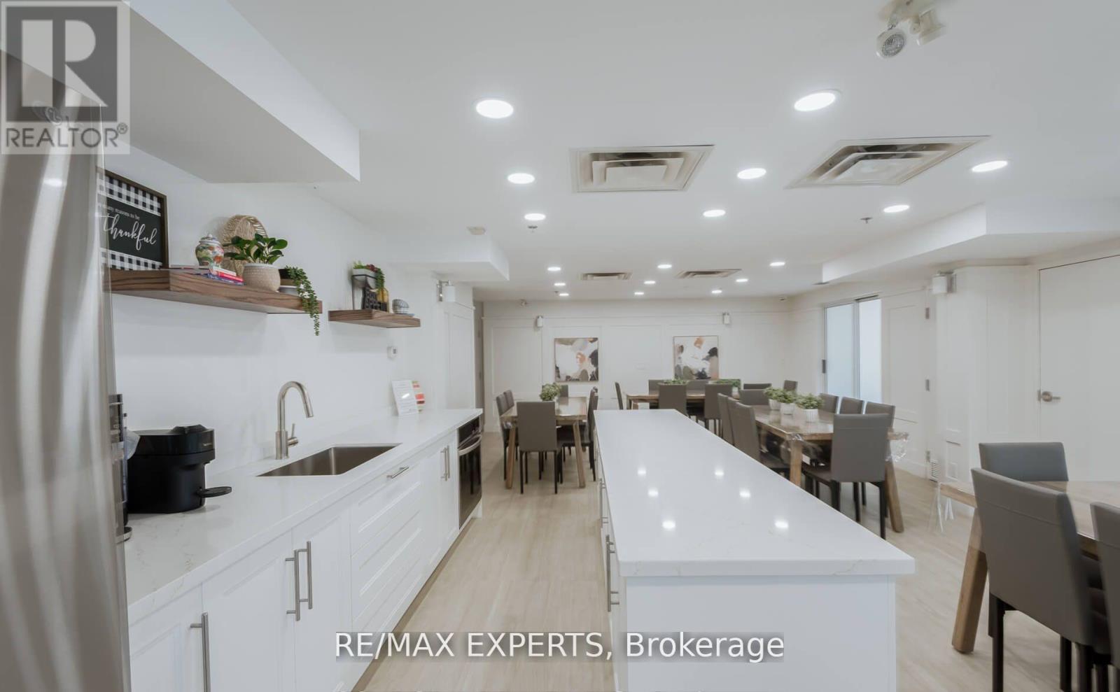 212 - 8026 Kipling Avenue, Vaughan, Ontario  L4L 2A1 - Photo 25 - N12942818