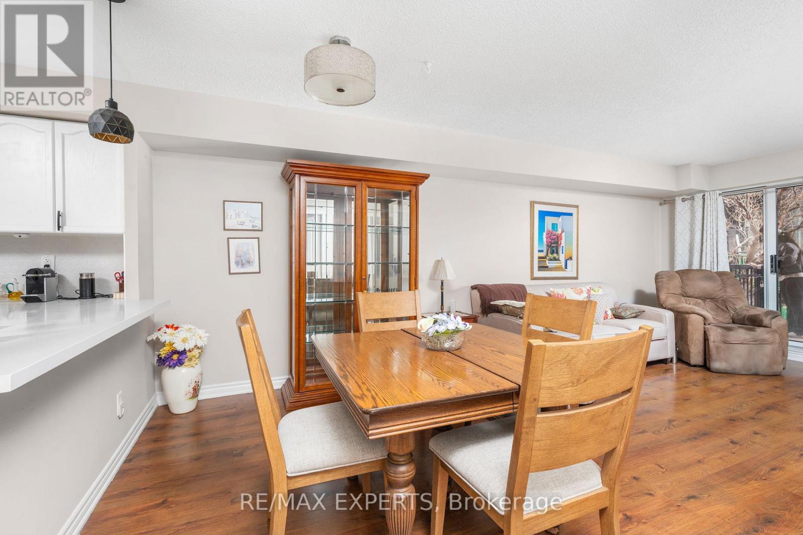 212 - 8026 Kipling Avenue, Vaughan, Ontario  L4L 2A1 - Photo 9 - N12942818