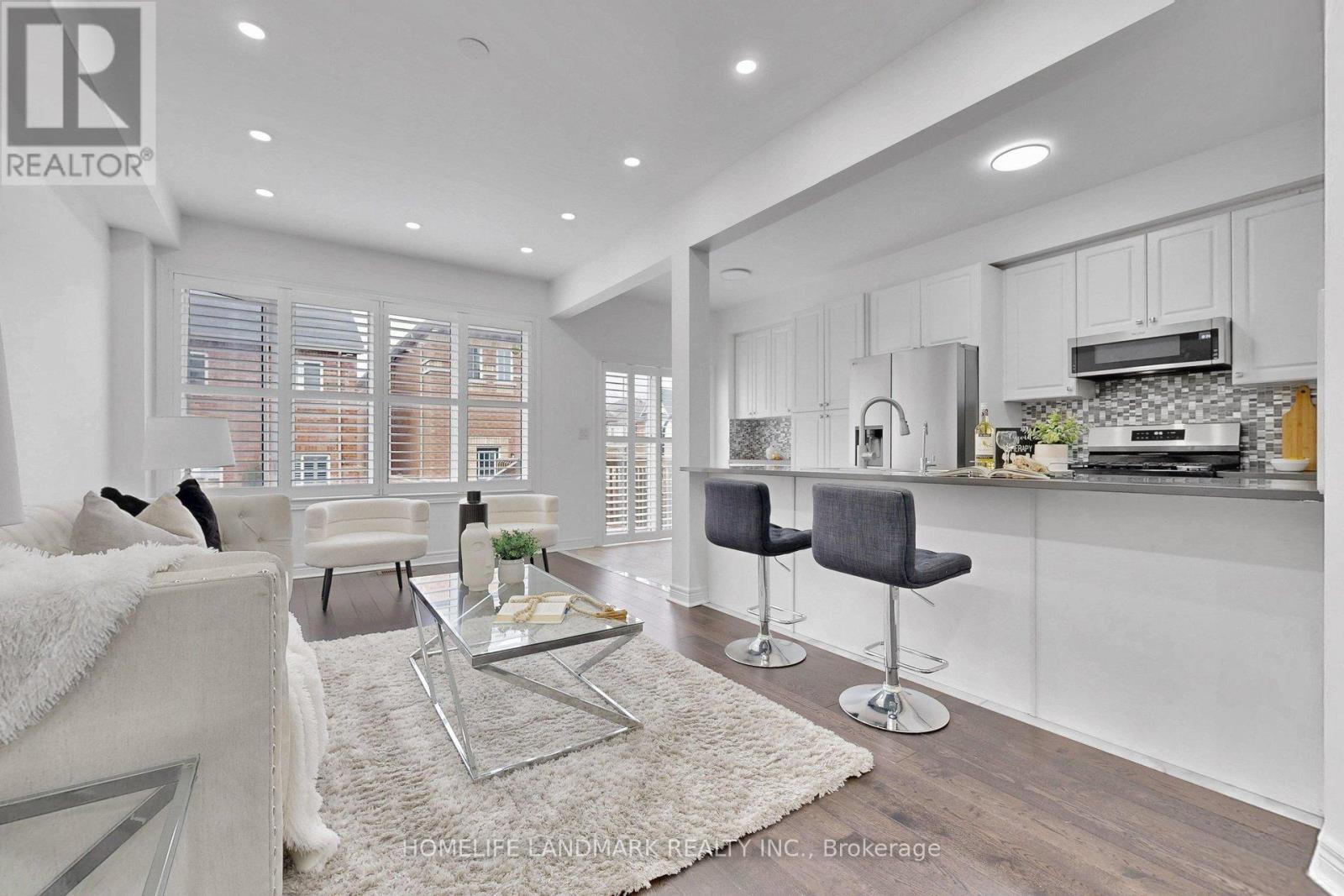 67 Drum Street, Whitchurch-Stouffville, Ontario  L4A 4N8 - Photo 14 - N12942844