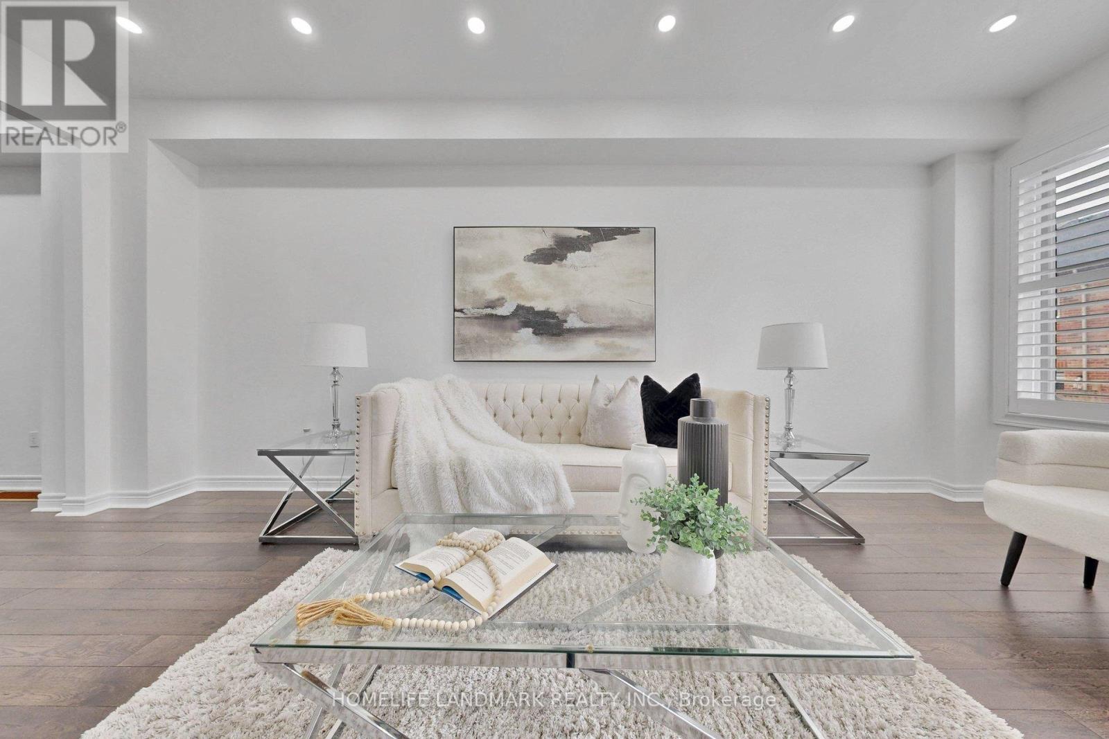 67 Drum Street, Whitchurch-Stouffville, Ontario  L4A 4N8 - Photo 15 - N12942844