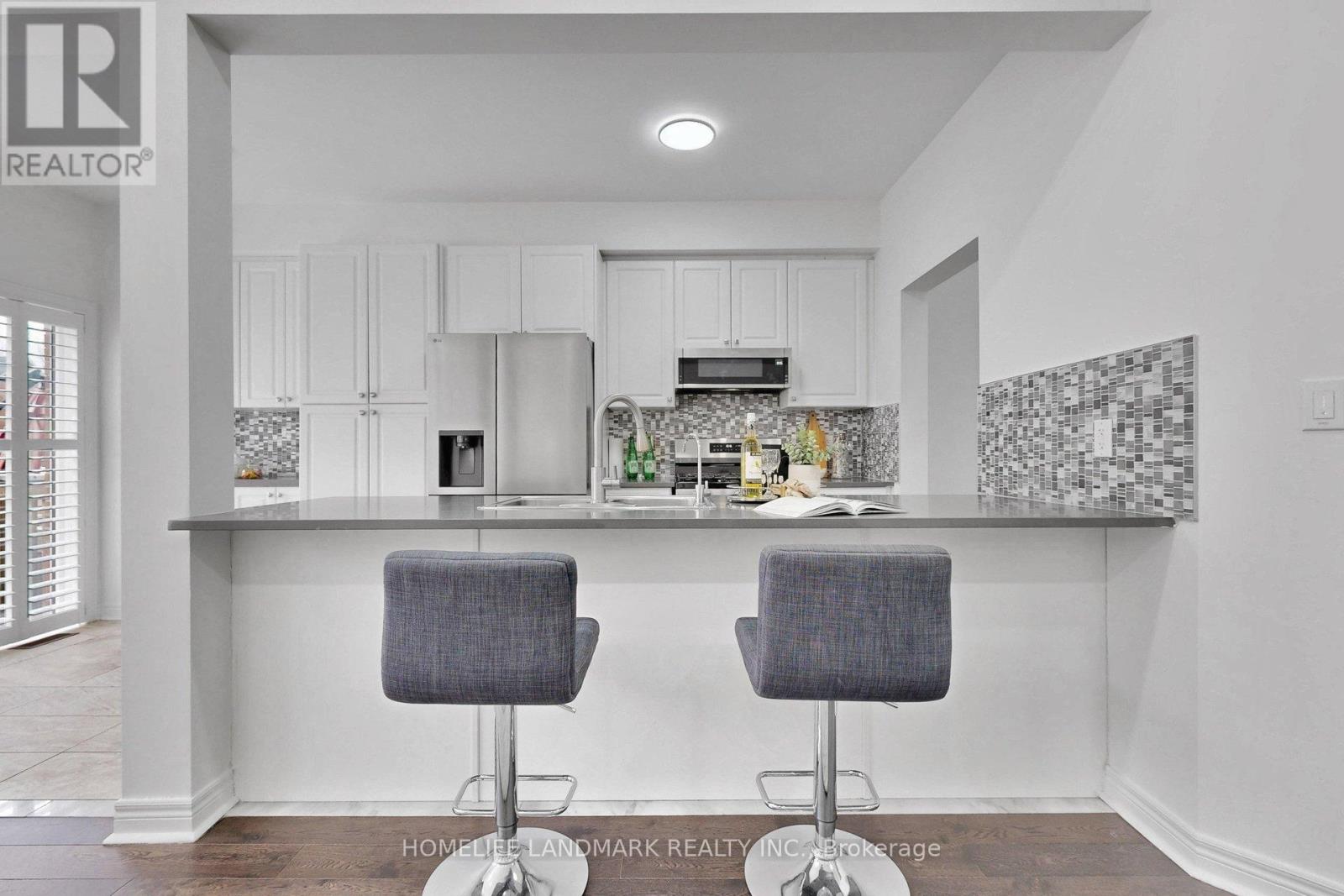 67 Drum Street, Whitchurch-Stouffville, Ontario  L4A 4N8 - Photo 19 - N12942844