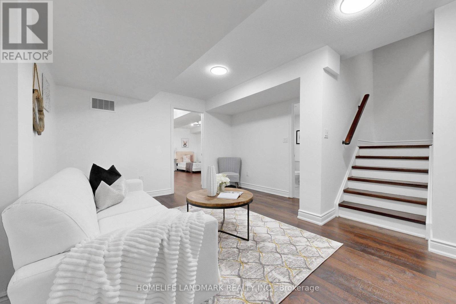 67 Drum Street, Whitchurch-Stouffville, Ontario  L4A 4N8 - Photo 40 - N12942844