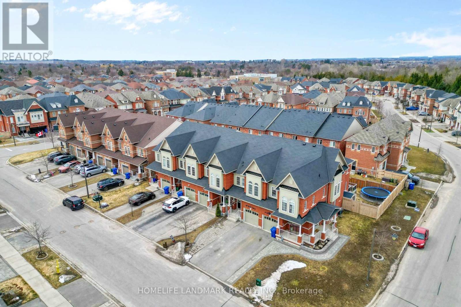 67 Drum Street, Whitchurch-Stouffville, Ontario  L4A 4N8 - Photo 5 - N12942844