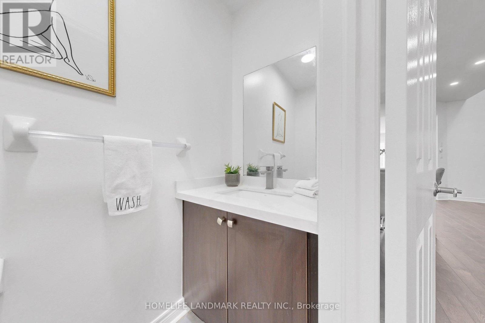 67 Drum Street, Whitchurch-Stouffville, Ontario  L4A 4N8 - Photo 8 - N12942844