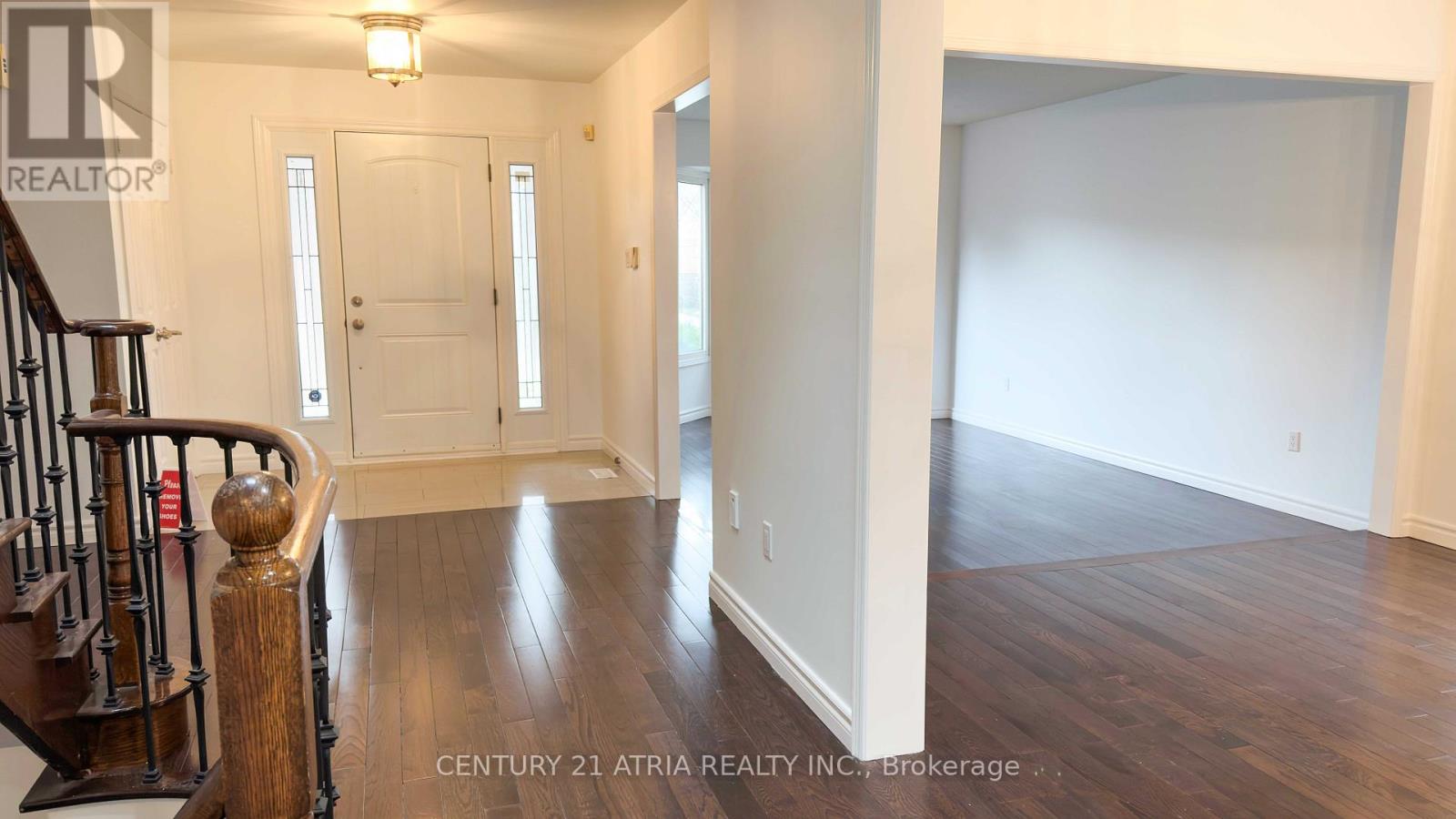 53 Conistan Road, Markham, Ontario  L3R 8K6 - Photo 3 - N12942862