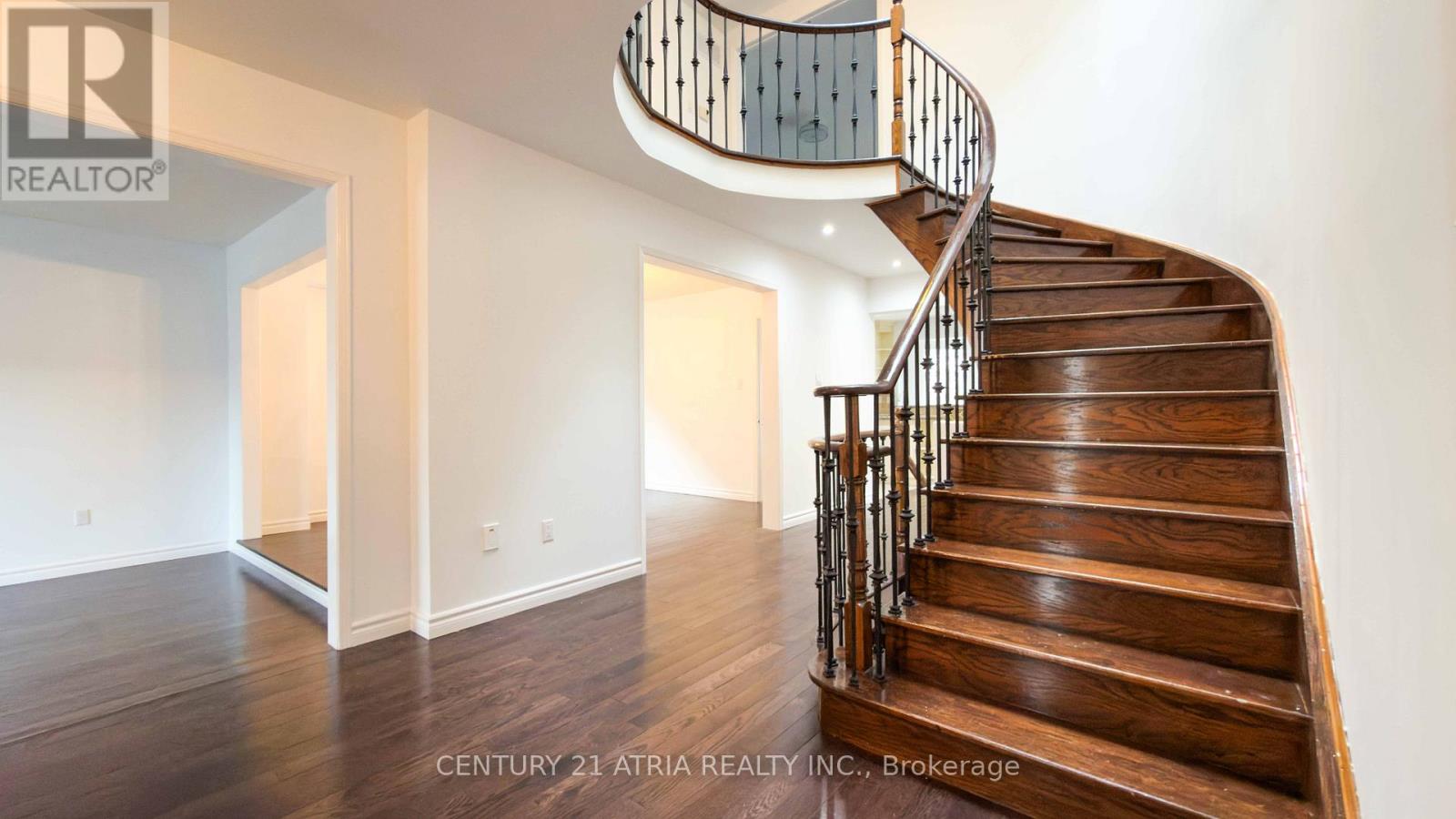 53 Conistan Road, Markham, Ontario  L3R 8K6 - Photo 8 - N12942862