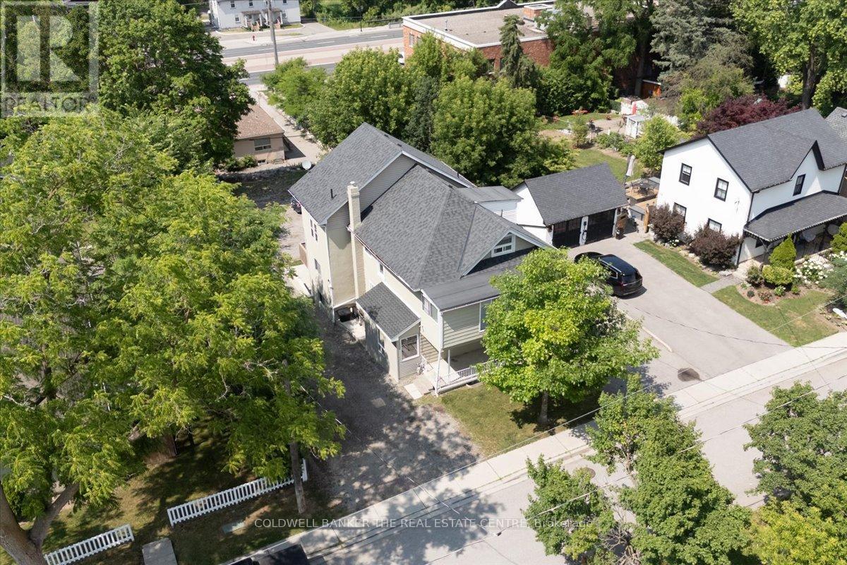 379 Simcoe Street, Newmarket, Ontario  L3Y 2M4 - Photo 11 - N12942904