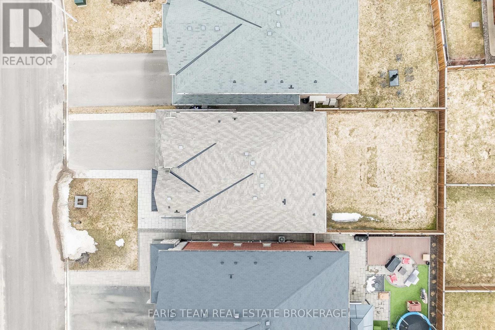 1559 Farrow Crescent, Innisfil, Ontario  L9S 0L6 - Photo 43 - N12942938