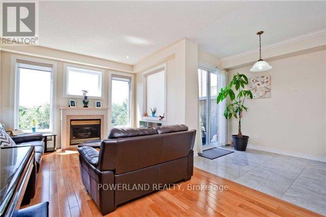 41 Coco Avenue, Richmond Hill, Ontario  L4S 2R6 - Photo 7 - N12942964