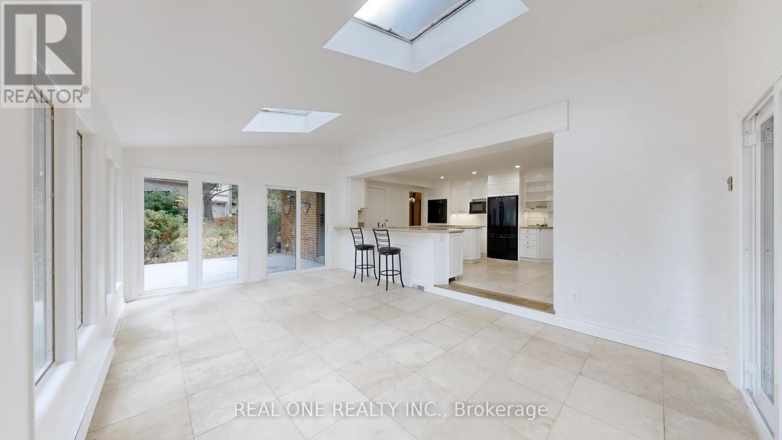 465 Woodland Acres Crescent, Vaughan, Ontario  L6A 1G2 - Photo 16 - N12942976