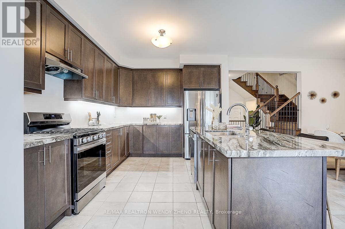 151 Silk Twist Drive, East Gwillimbury, Ontario  L9N 0V7 - Photo 18 - N12942980