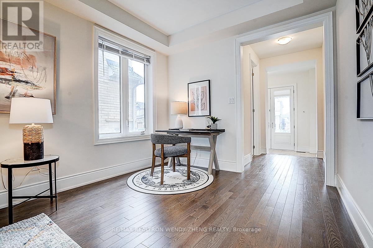 151 Silk Twist Drive, East Gwillimbury, Ontario  L9N 0V7 - Photo 7 - N12942980