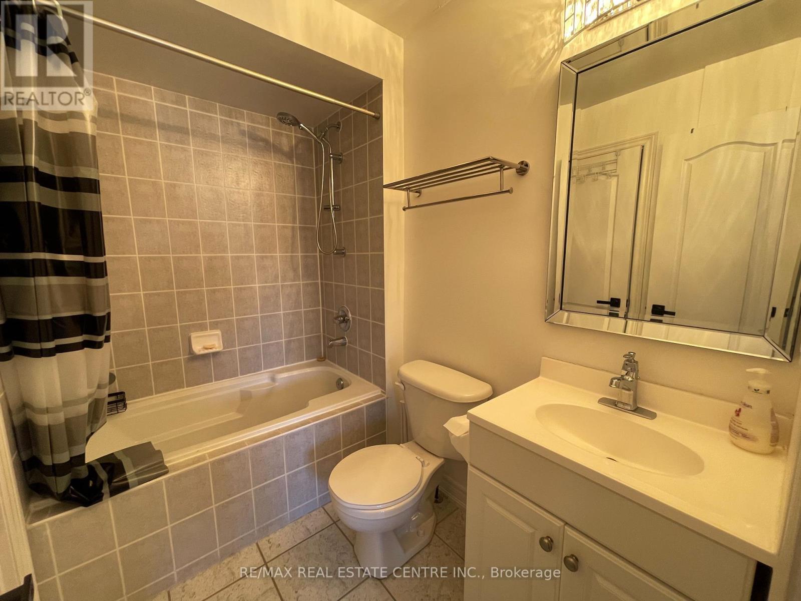 2779 Bur Oak Avenue, Markham, Ontario  L6B 1E2 - Photo 12 - N12942994