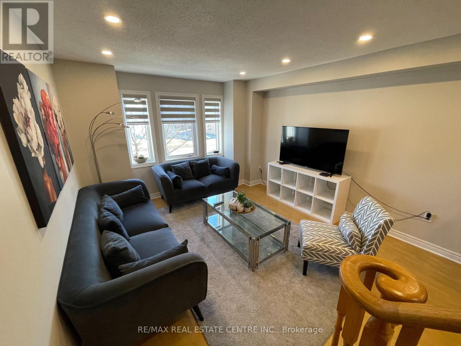 2779 Bur Oak Avenue, Markham, Ontario  L6B 1E2 - Photo 5 - N12942994