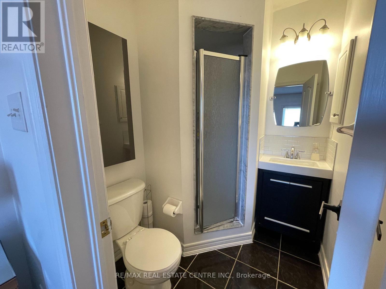 2779 Bur Oak Avenue, Markham, Ontario  L6B 1E2 - Photo 9 - N12942994