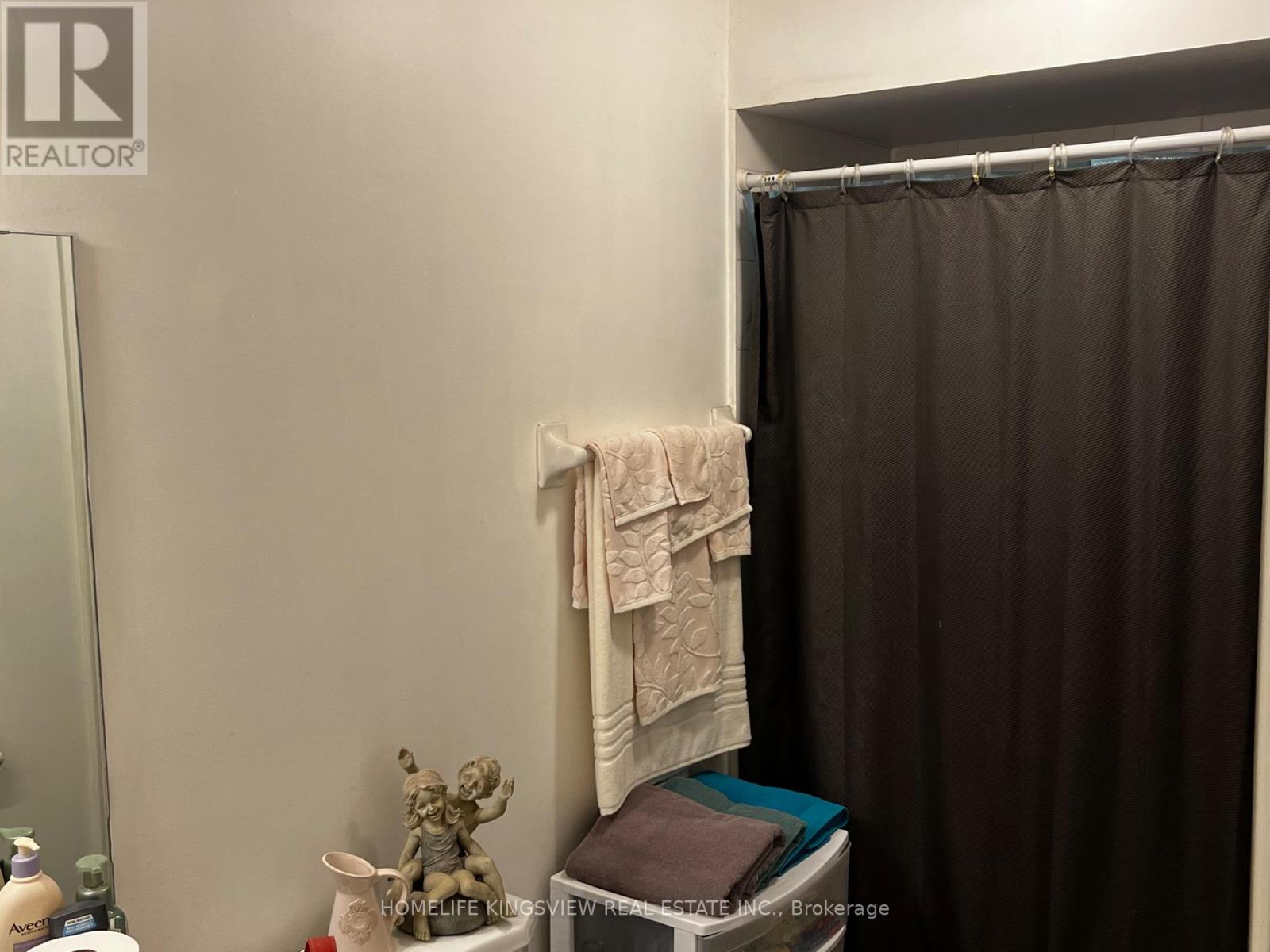 79 Cashel Court, Aurora, Ontario  L4G 6R8 - Photo 19 - N12943018