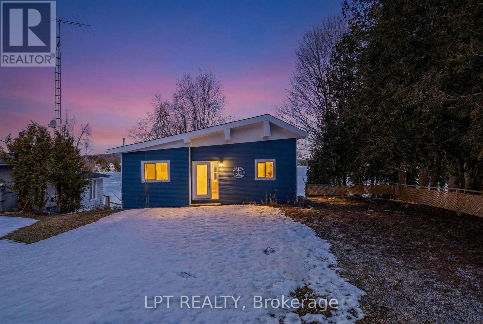 47 Moon Point Drive, Oro-Medonte, Ontario  L3V 0R8 - Photo 2 - S12942878